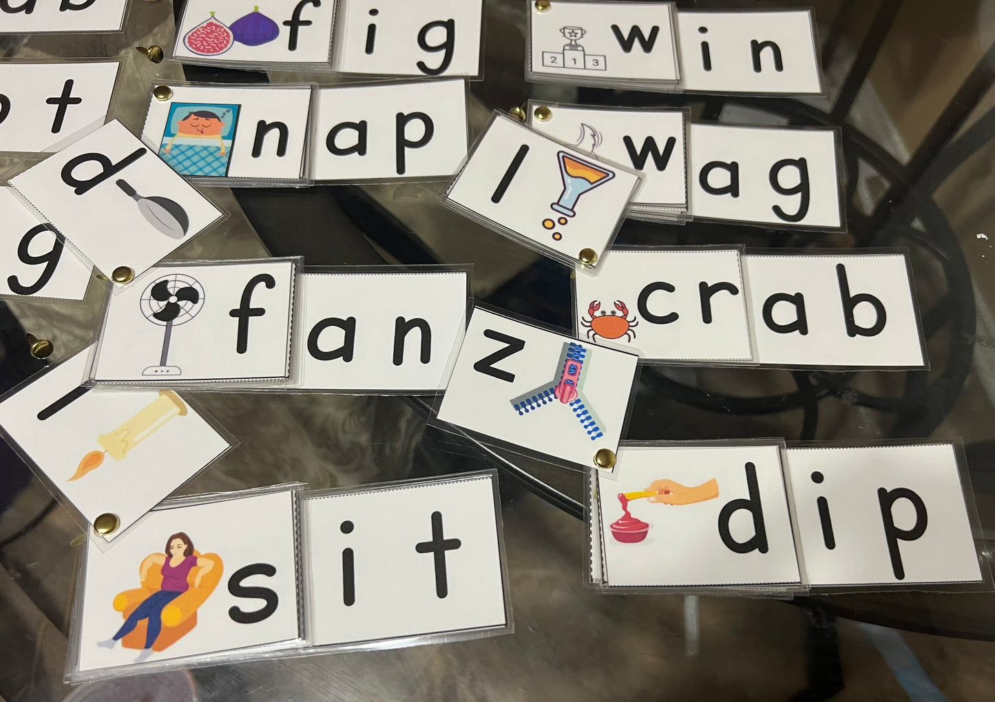 CVC and CCVC Word Flip with Pictures